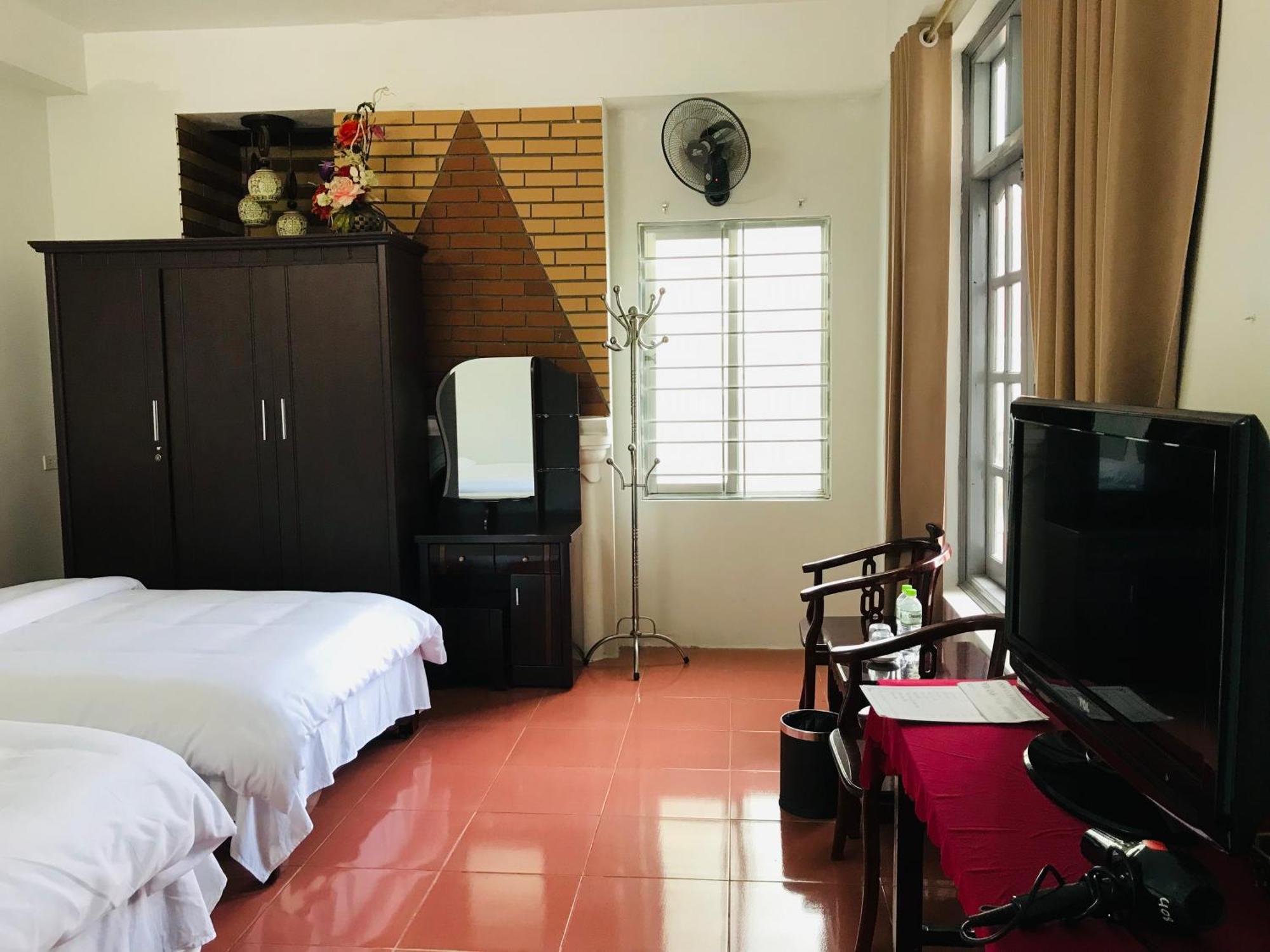 Anh Anh Hotel Bac Ha  Exterior foto