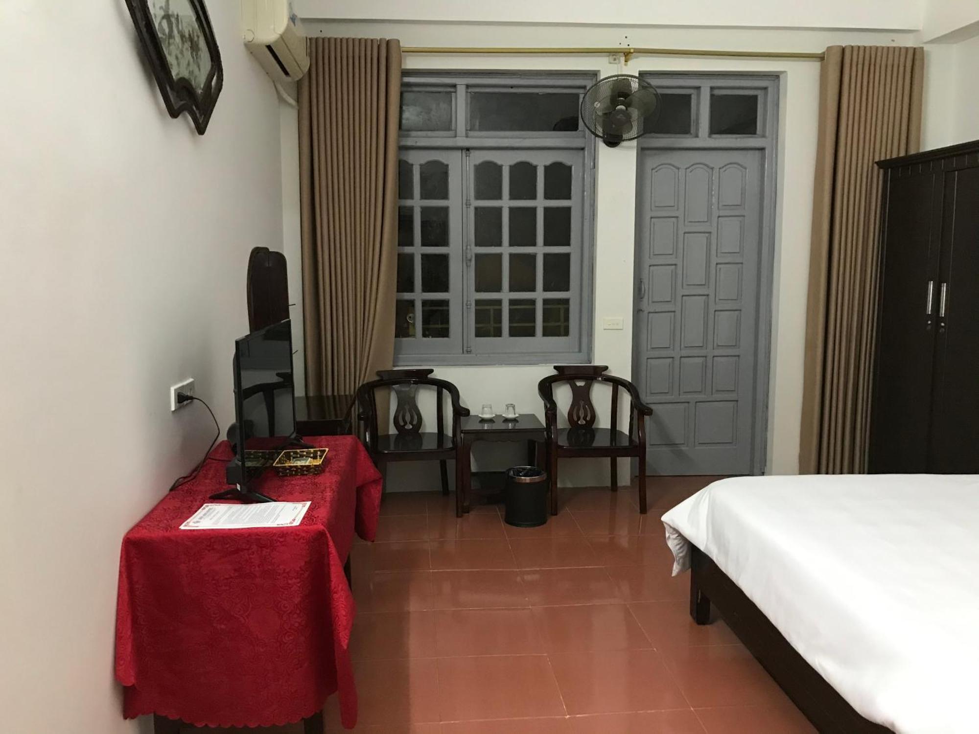 Anh Anh Hotel Bac Ha  Exterior foto